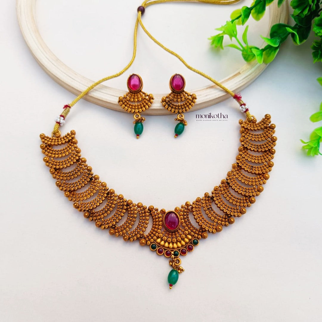 Trisha Antique Necklace Set