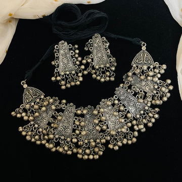 Ghungroo Ethnic Choker Set