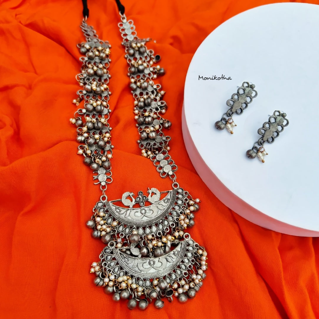 Luna Long Silver Necklace Set