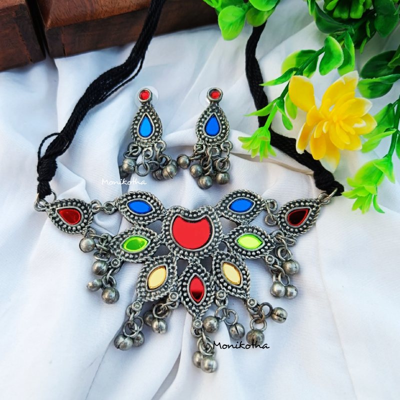 Diya Ethnic Afghani Choker Set