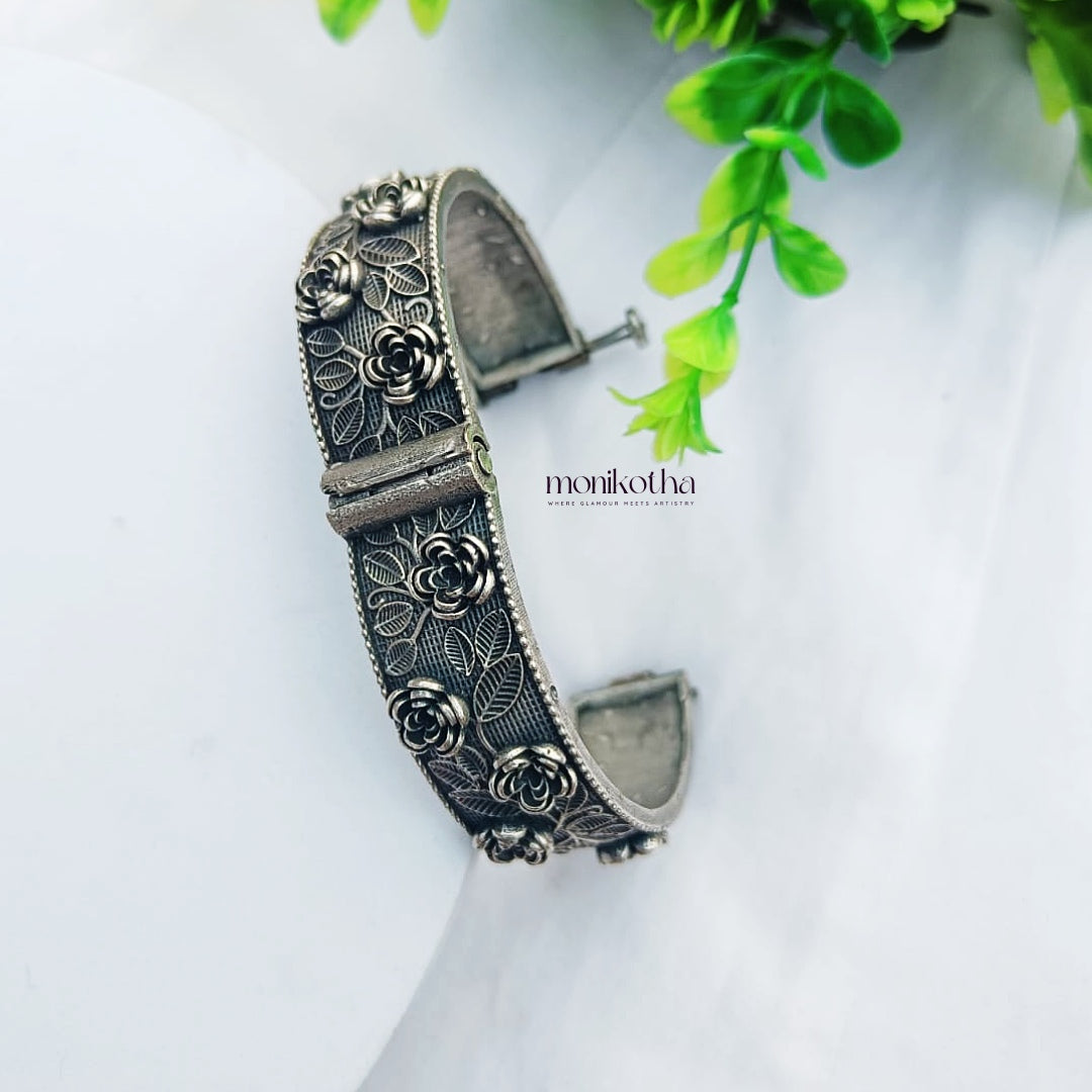 Meena Adjustable Silver Bangle