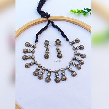 Ghungroo Ethnic Choker Set